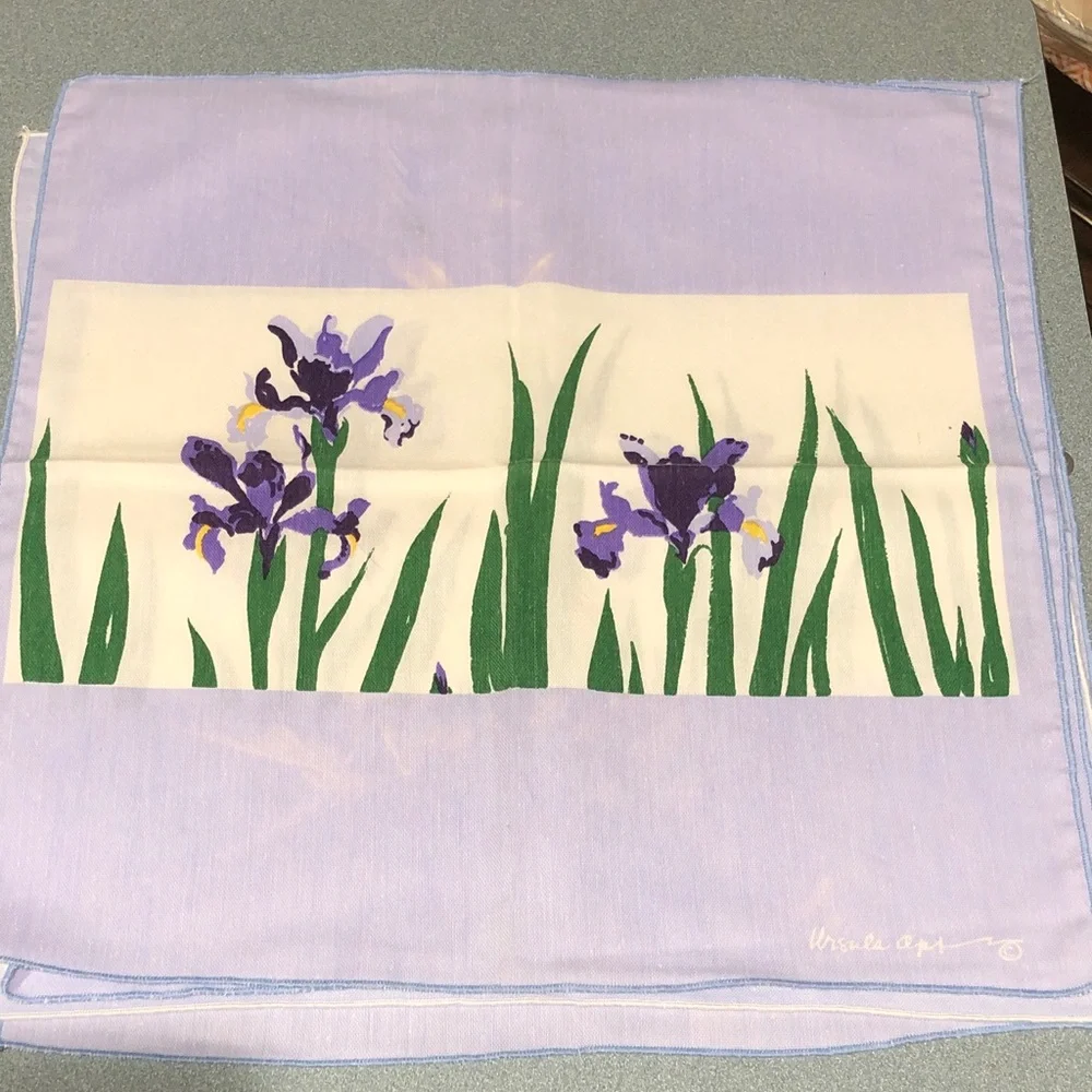 Floral Print Cloth Napkins with Purple Irises - Picture 5 of 16